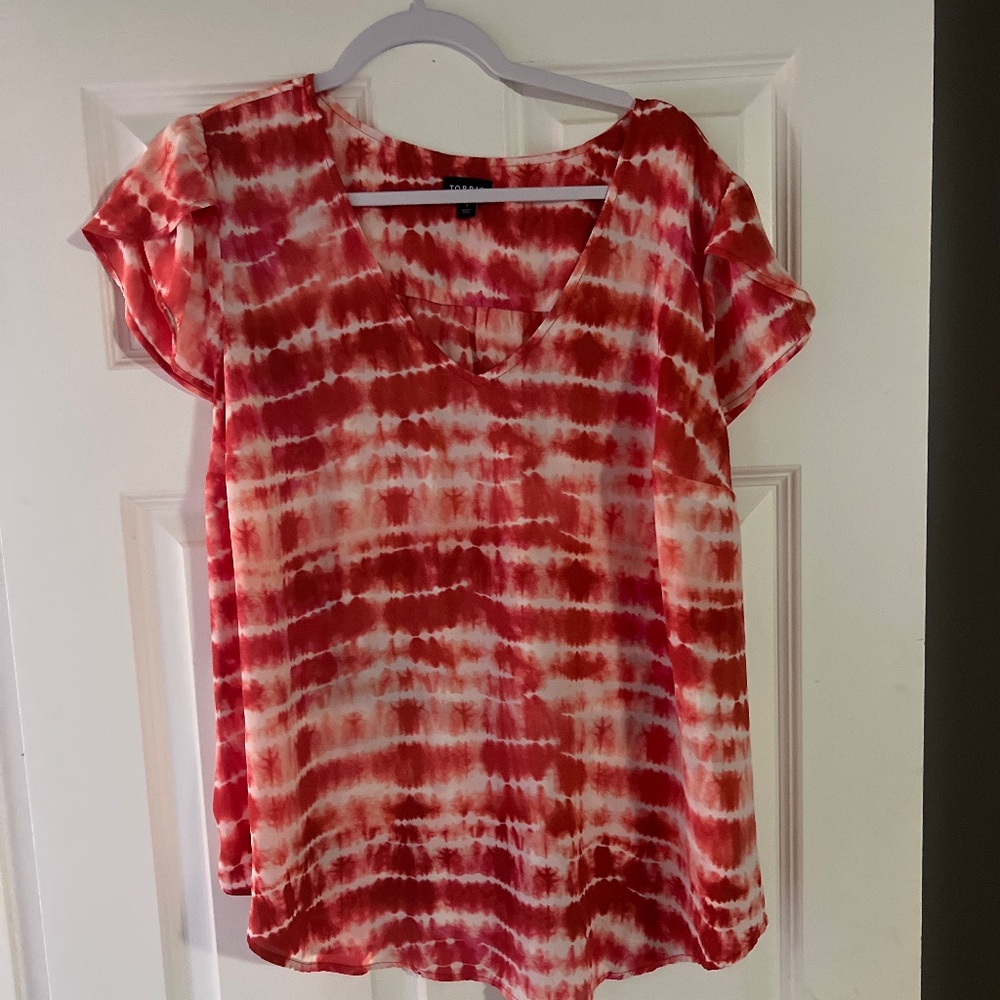 Plus size light red blouse